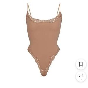 SKIMS Cocoa Lace Detail Camisole